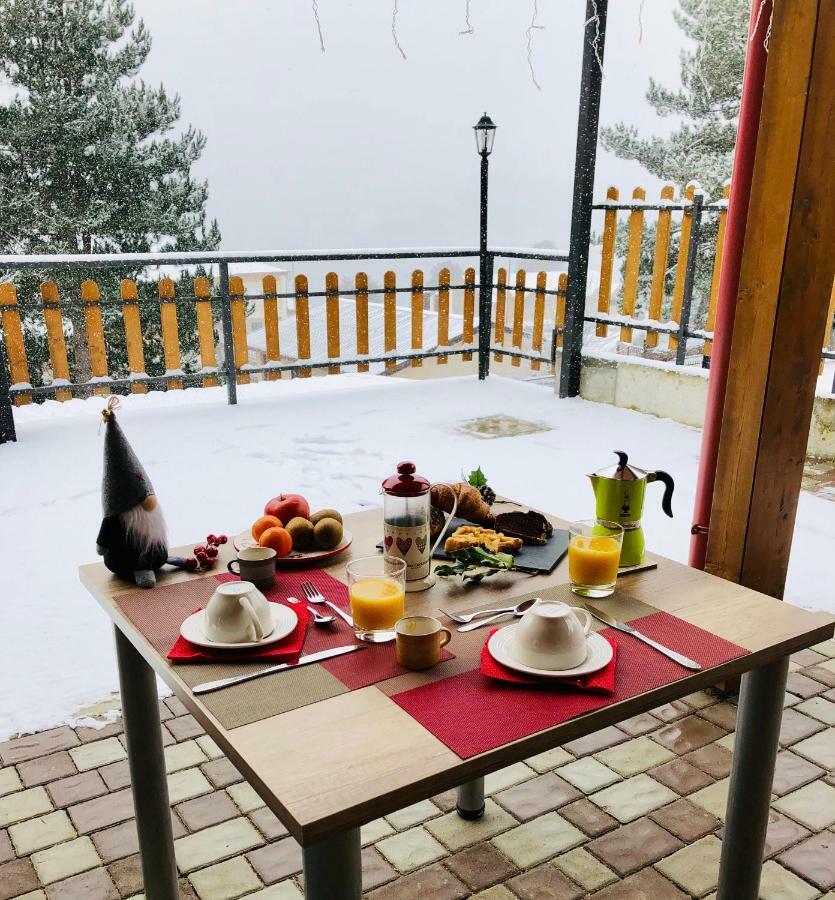 A Due Passi Bed and Breakfast Lorica Exteriör bild